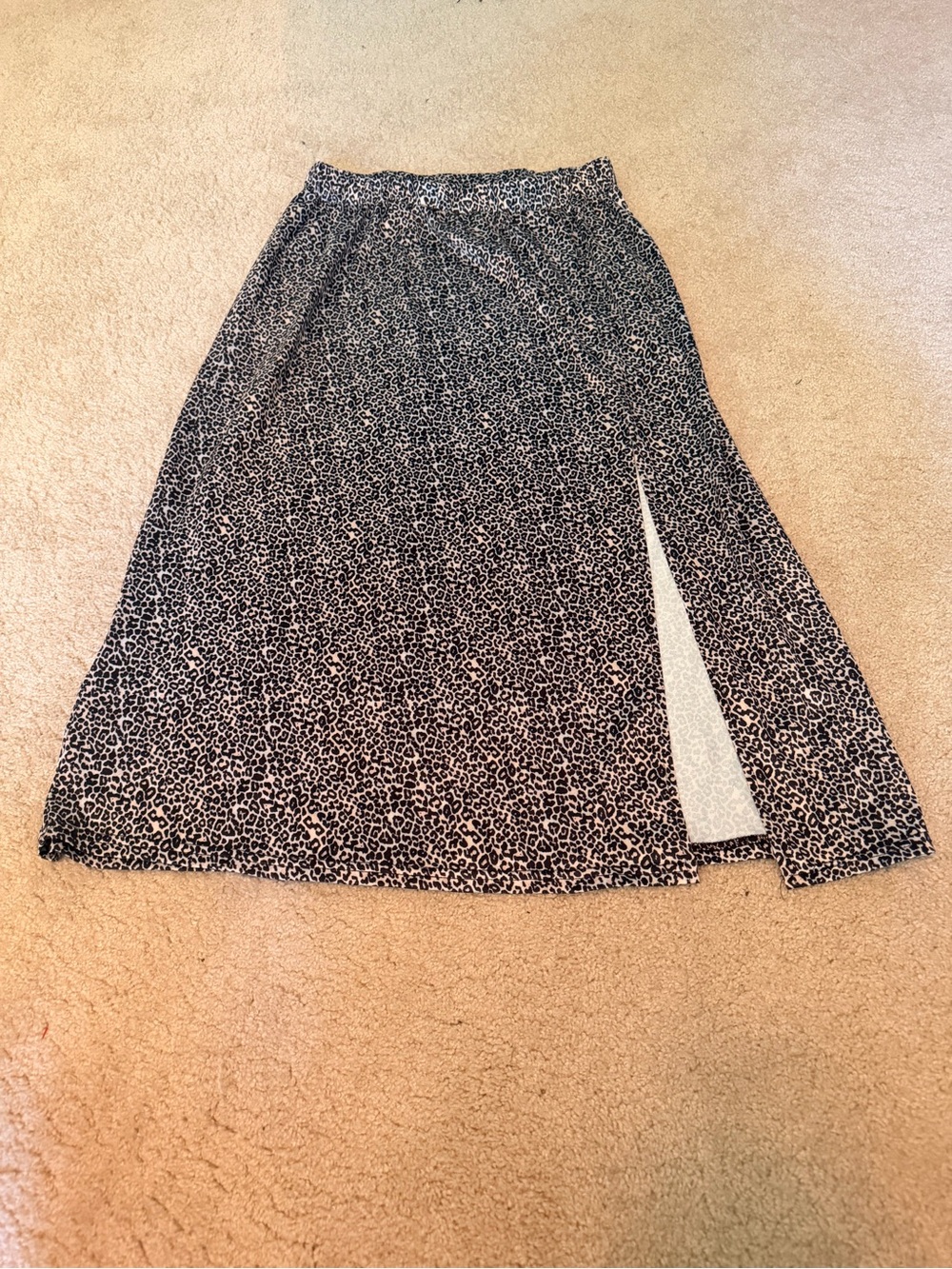 Leopard Print Side-Slit Midi Skirt - Black/Tan
